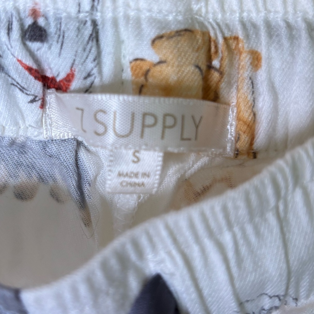 Pajama Set With Sleep Mask - Picture 8 of 8